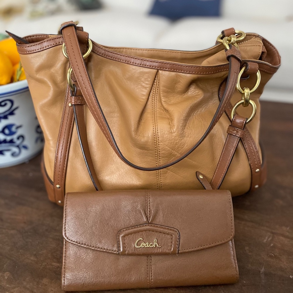 Gorgeous CARMEL COACH LEATHER SET